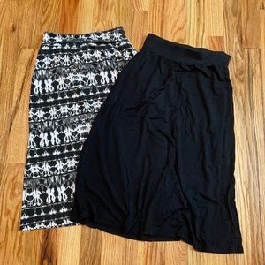 Joey B and Cherokee skirts size small